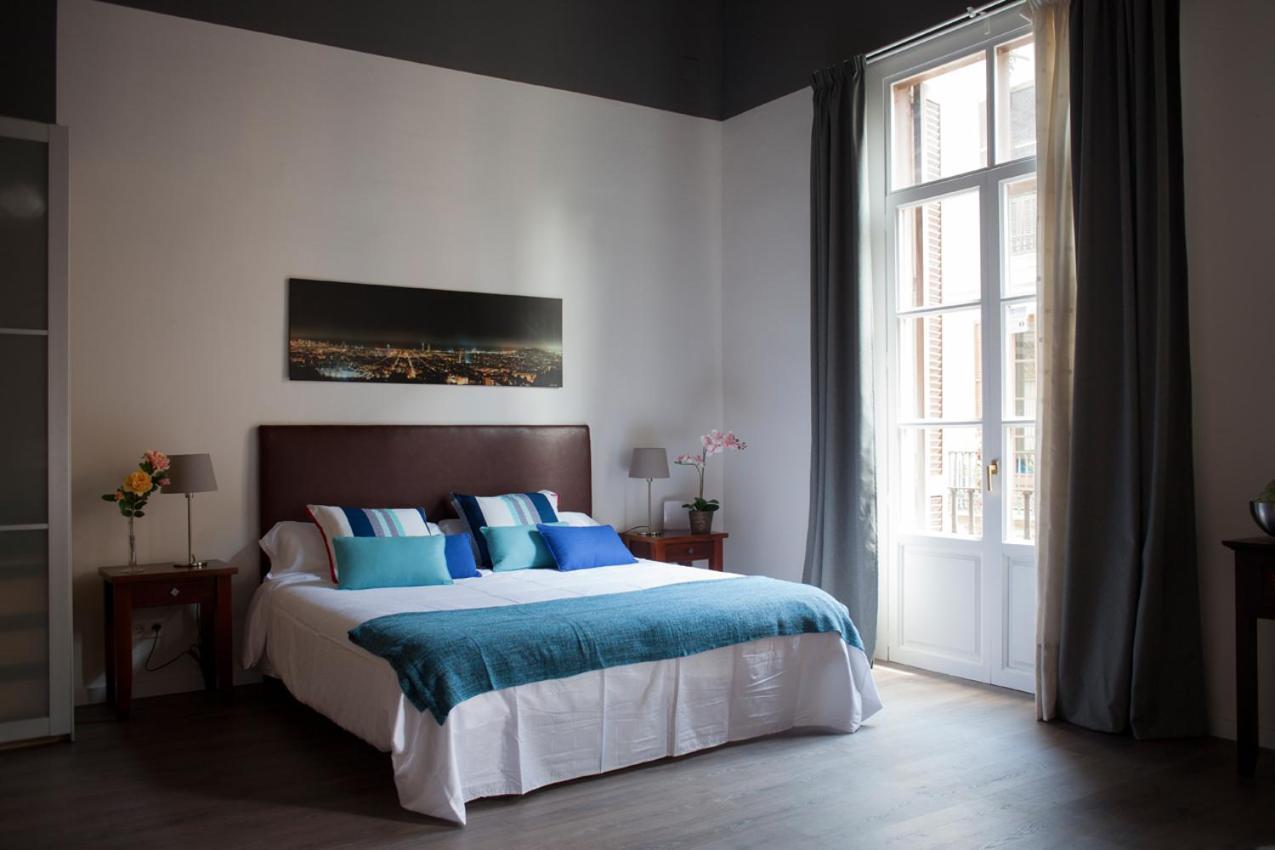 Colom Apartments Барселона Экстерьер фото