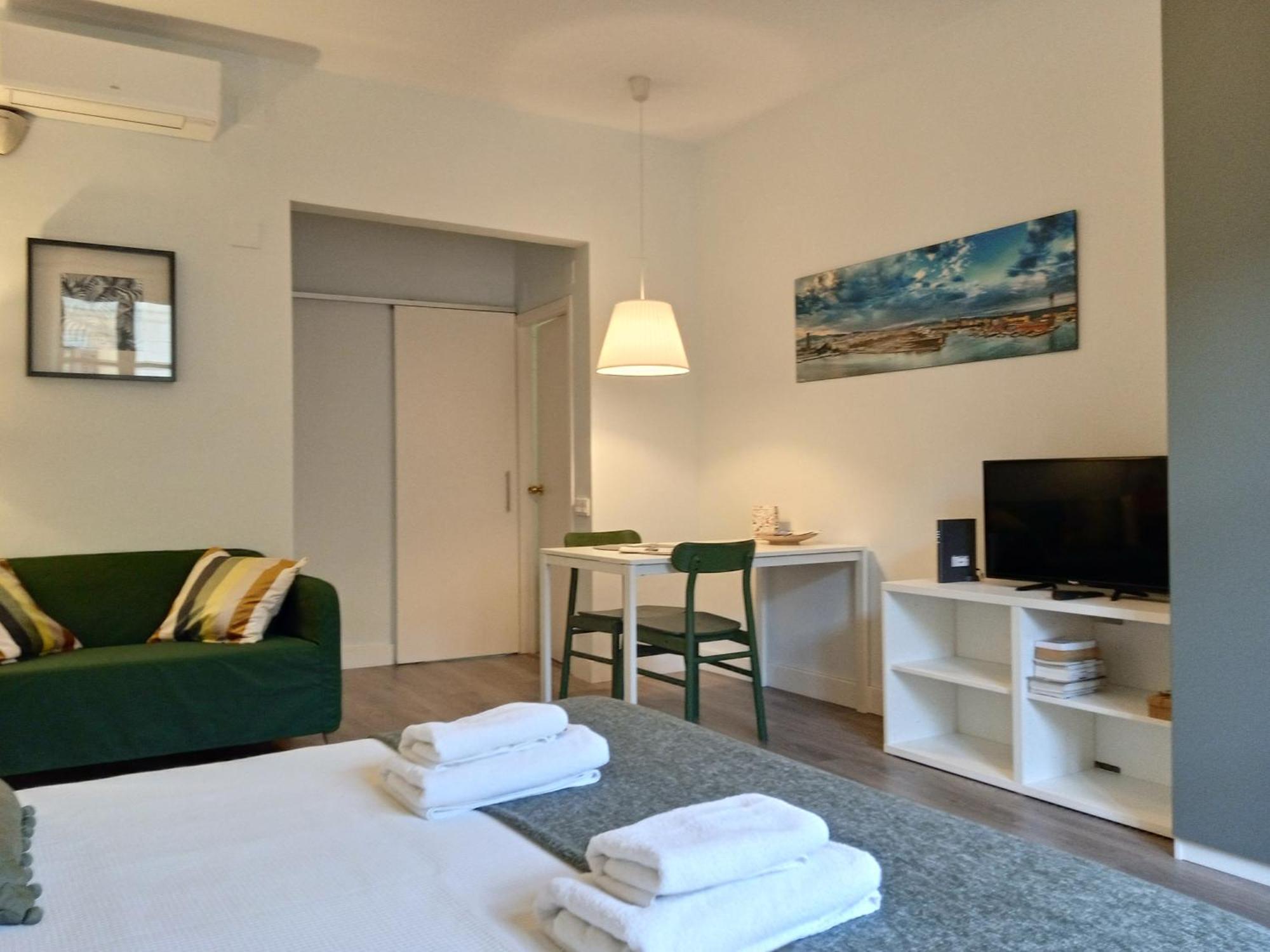 Colom Apartments Барселона Экстерьер фото